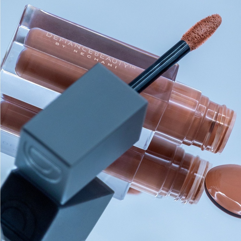 Defiance Beauty By Nechami Luminous Liquid Lipstick - Iconic
